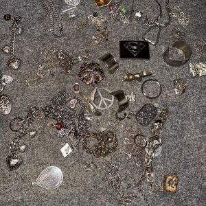 Silver tone jewelry  lot